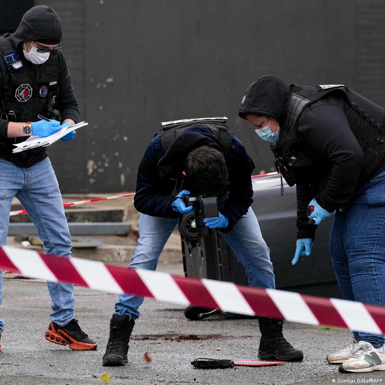 Paris yakınlarında silahlı saldırı: İslamofobi şüphesi araştırılıyor