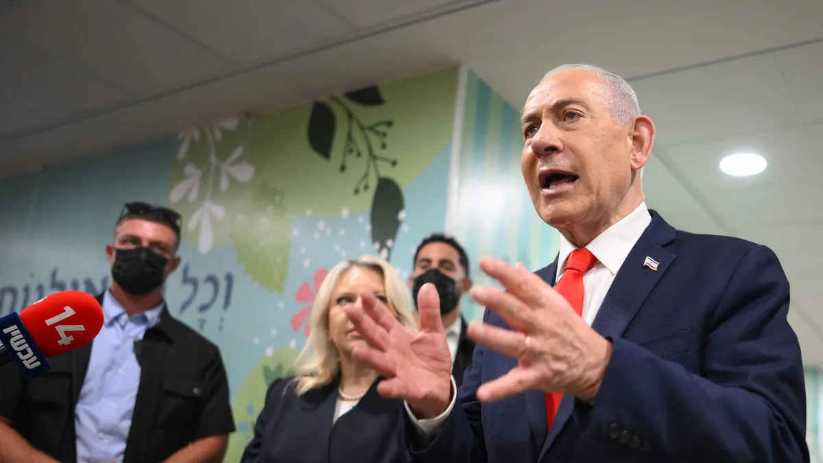 Netanyahu’dan peş peşe acil çağrılar: Koltuğunu kaybetme korkusuyla panikledi!