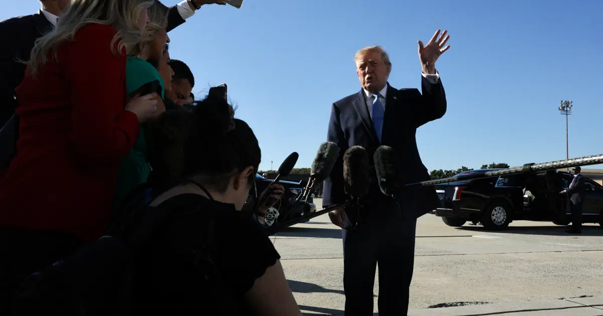 Trump'tan seçimlerde hile ihbarına 1 milyon dolarlık ödül vaadi
