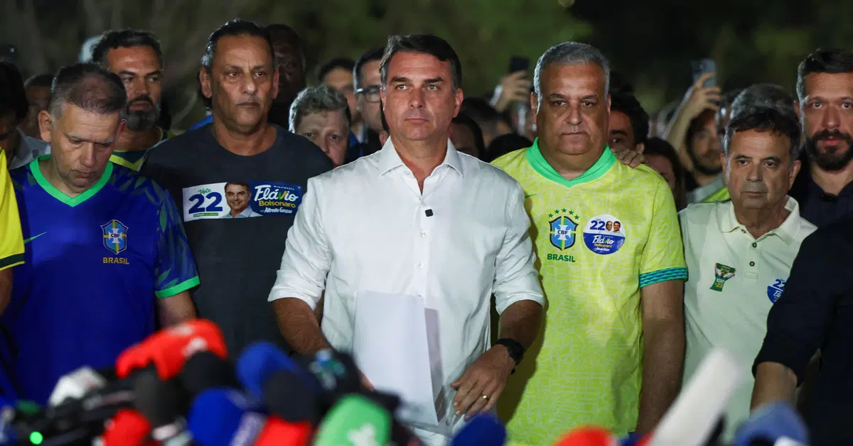 Lula'ya kaybeden Bolsonaro'nun ABD'ye kaçtığı iddia edildi