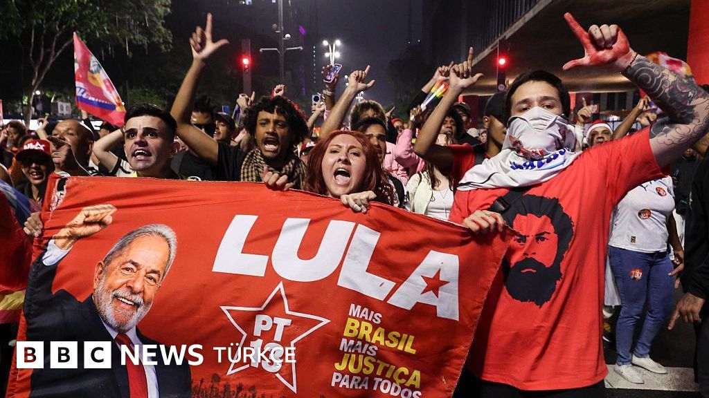 Brezilya'da Lula yeniden devlet başkanı seçildi