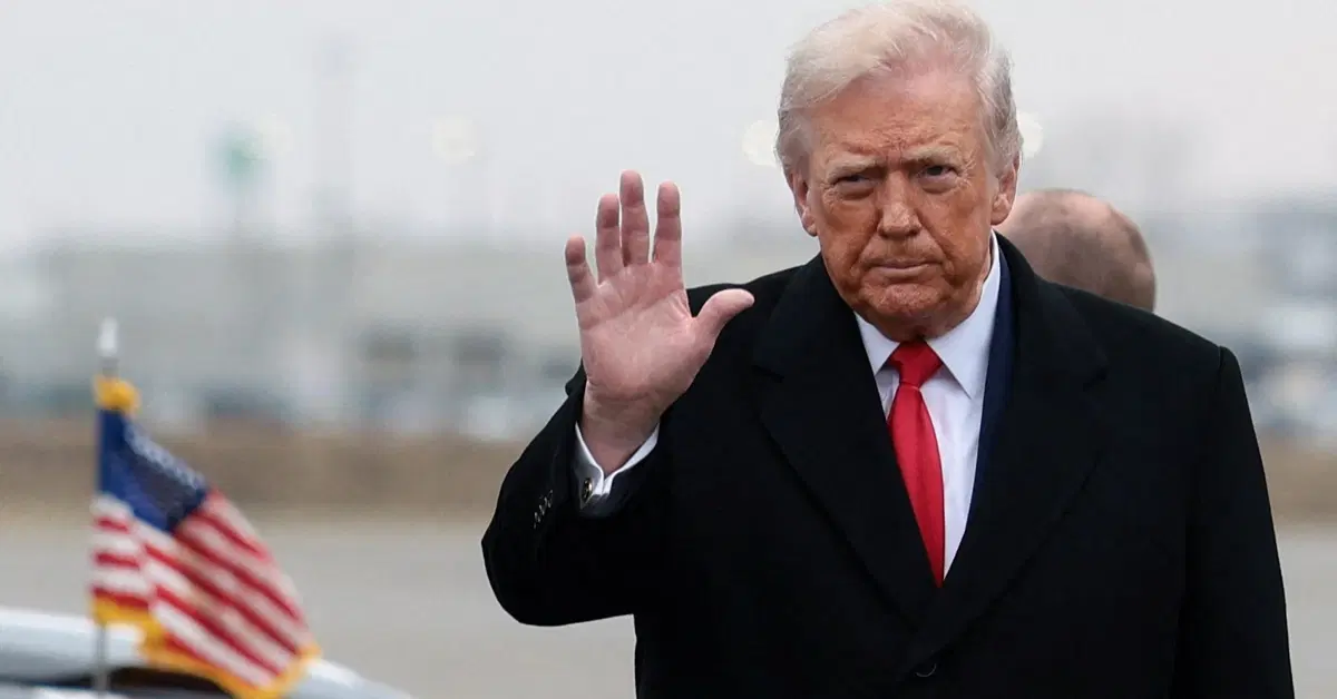 Trump'tan İran'a suçlama: Seçim öncesi petrol fiyatlarını yükseltmeye çalışıyorlar