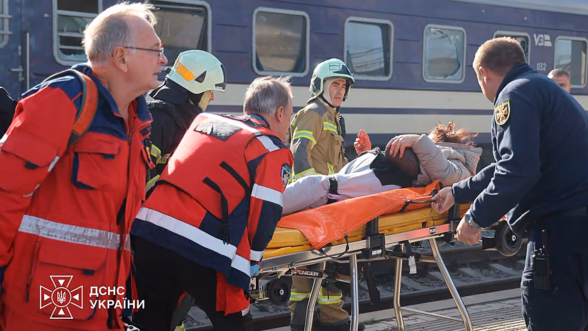 Rusya'dan Ukrayna'daki tren istasyonuna İHA saldırısı: En az 14 kişi öldü