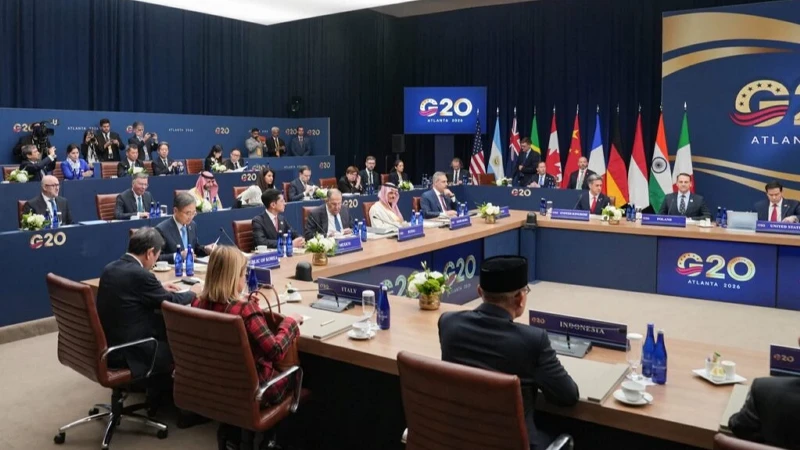 G20 fotoğraf kriziyle başladı