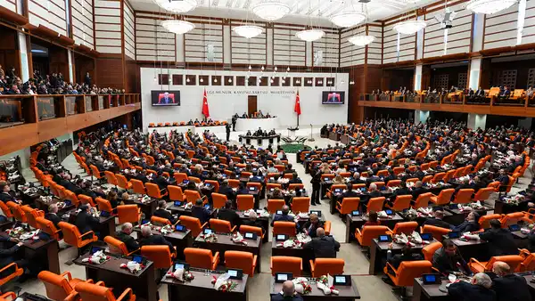 Ümit Özlale’den Kontrolmatik tepkisi: 'Emeklilik birikimlerinin ne kadarı risk altında?'