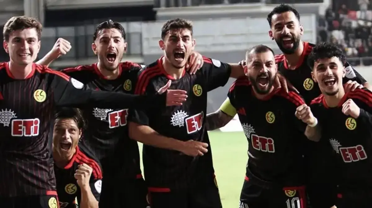 Eskişehirspor-Bursa Yıldırımspor maçında gol düellosunu kazanan çıkmadı