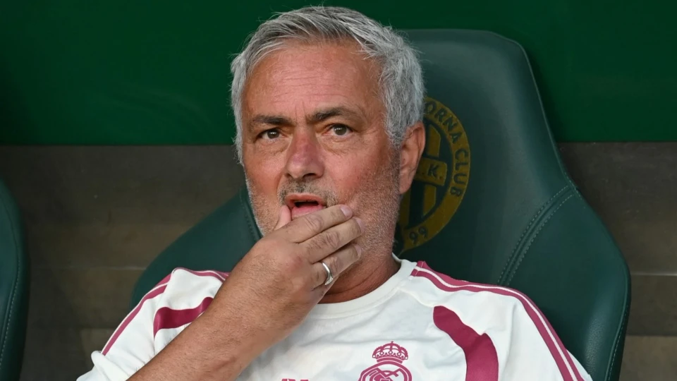 Jose Mourinho'dan çarpıcı eleştiri: 4 gol atan takımına tepki gösterdi | Futbol Haberleri