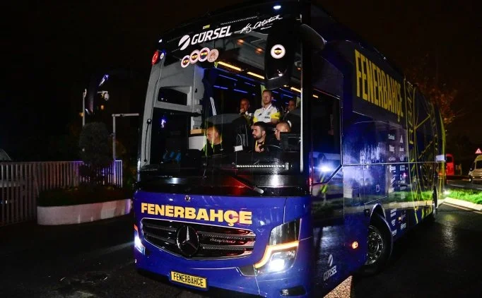 Fenerbahçe'de derbi sonrası dikkat çeken görüntü!