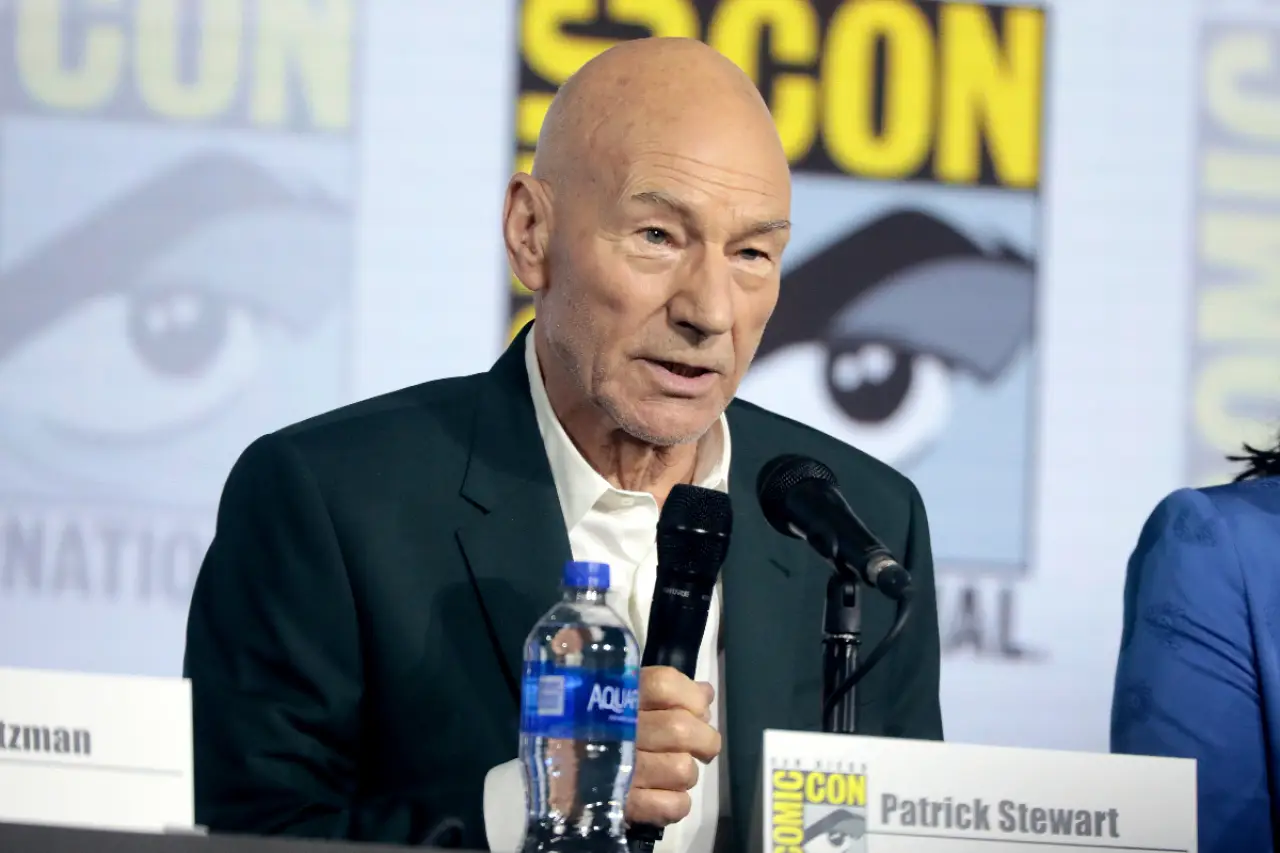 Shakespeare tiyatrosundan bilimkurgulara uzanan kariyer: Patrick Stewart hayatını kaybetti