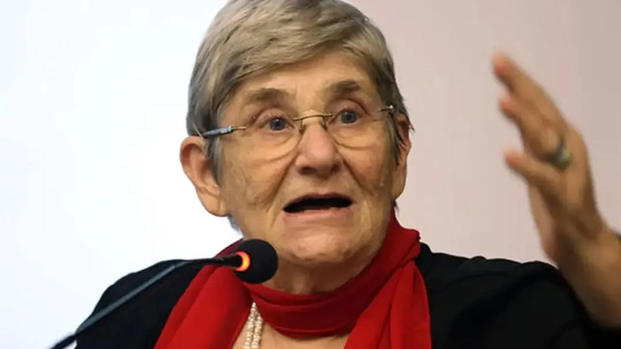 DSÖ öneriyor, Prof. Dr. Canan Karatay 'zehir' diyor!