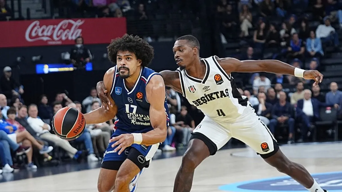 Anadolu Efes EuroLeague derbisinde sahasında Beşiktaş'ı mağlup etti! İşte maçın özeti