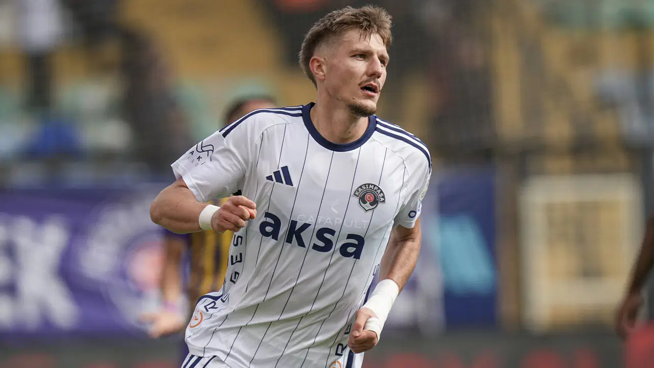 Kasımpaşa, Eyüpspor'u Benedyczak ile devirdi