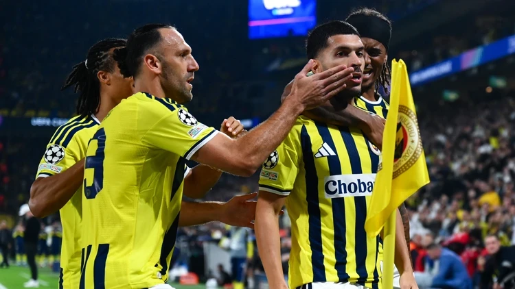 Avrupa'da en çok parayı Fenerbahçe kazandı!
