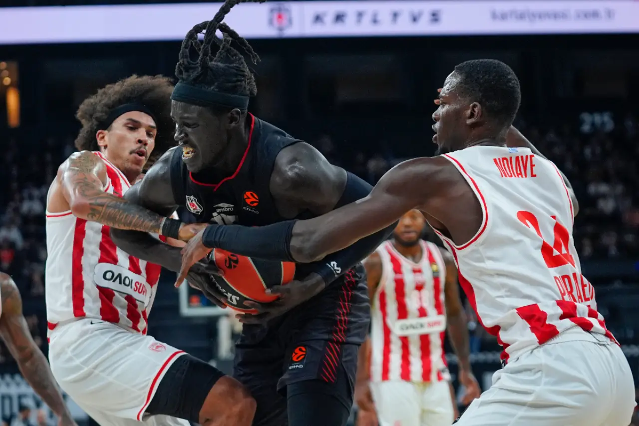 EuroLeague'de 8. hafta: Beşiktaş, Olympiakos'a evinde kaybetti