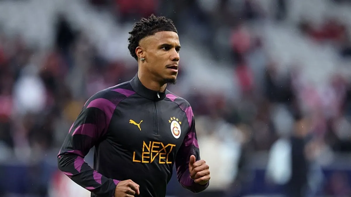 Galatasaray'ın Senegalli futbolcusu Ismail Jakobs, milli takıma veda etti