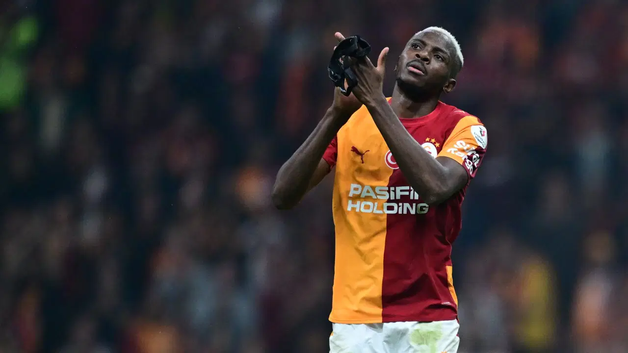 Victor Osimhen'den derbi açıklaması: 'Bu kulüp için her şeyimi vereceğim'