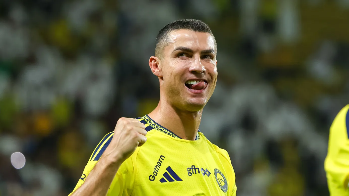 Cristiano Ronaldo tüm zamanların en iyisi mi? CR7, Ballon d'Or oylamasında Lionel Messi'yi geride bıraktı