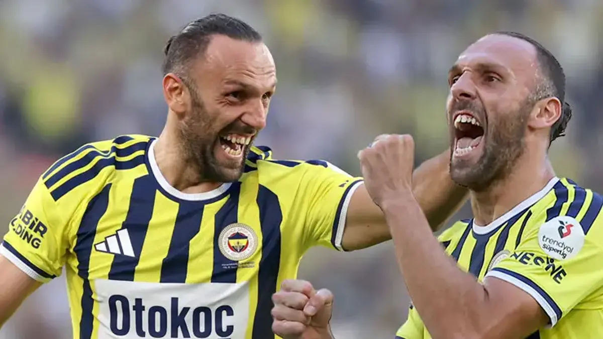 Fenerbahçe'nin yıldızı Vedat Muriqi'den Galatasaray derbisi sözleri! 'Bir adım öndeyiz'