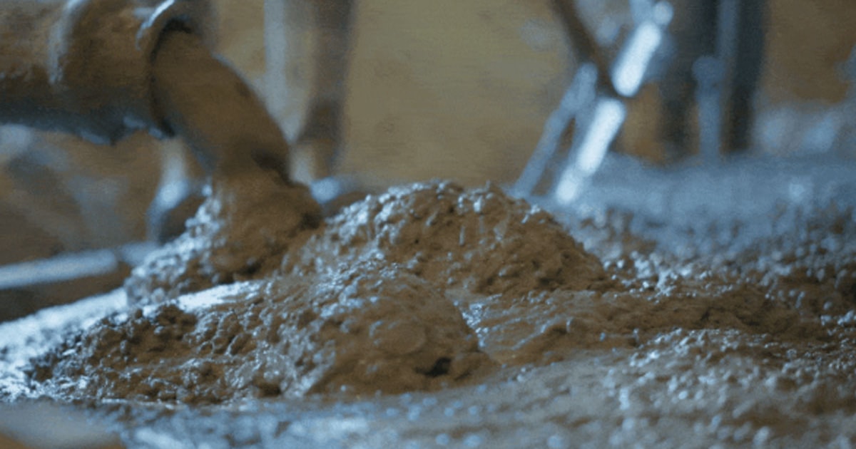 İnsan dışkısını beton harcına karıştırmaya başladılar