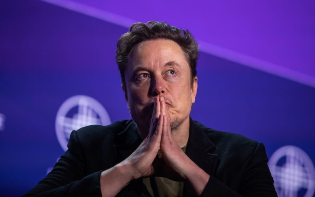 Elon Musk korkulan senaryoyu açıkladı: "İflas edecekler"