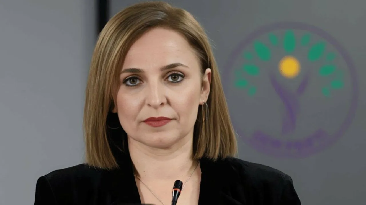 Ayşegül Doğan’dan Havalimanındaki Uçuş İptallerine Tepki