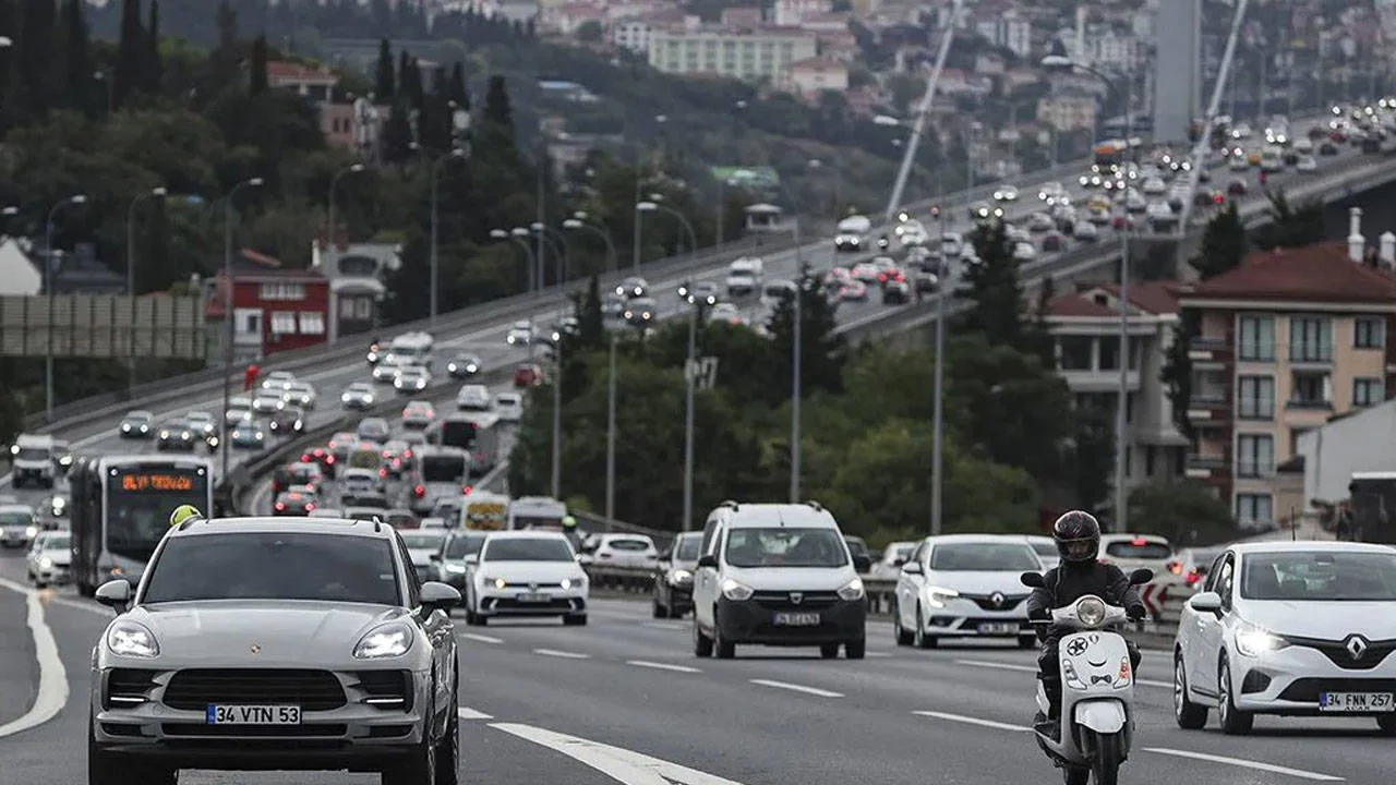 Pendik'te köprü çalışması: D-100'de 50 günlük düzenleme